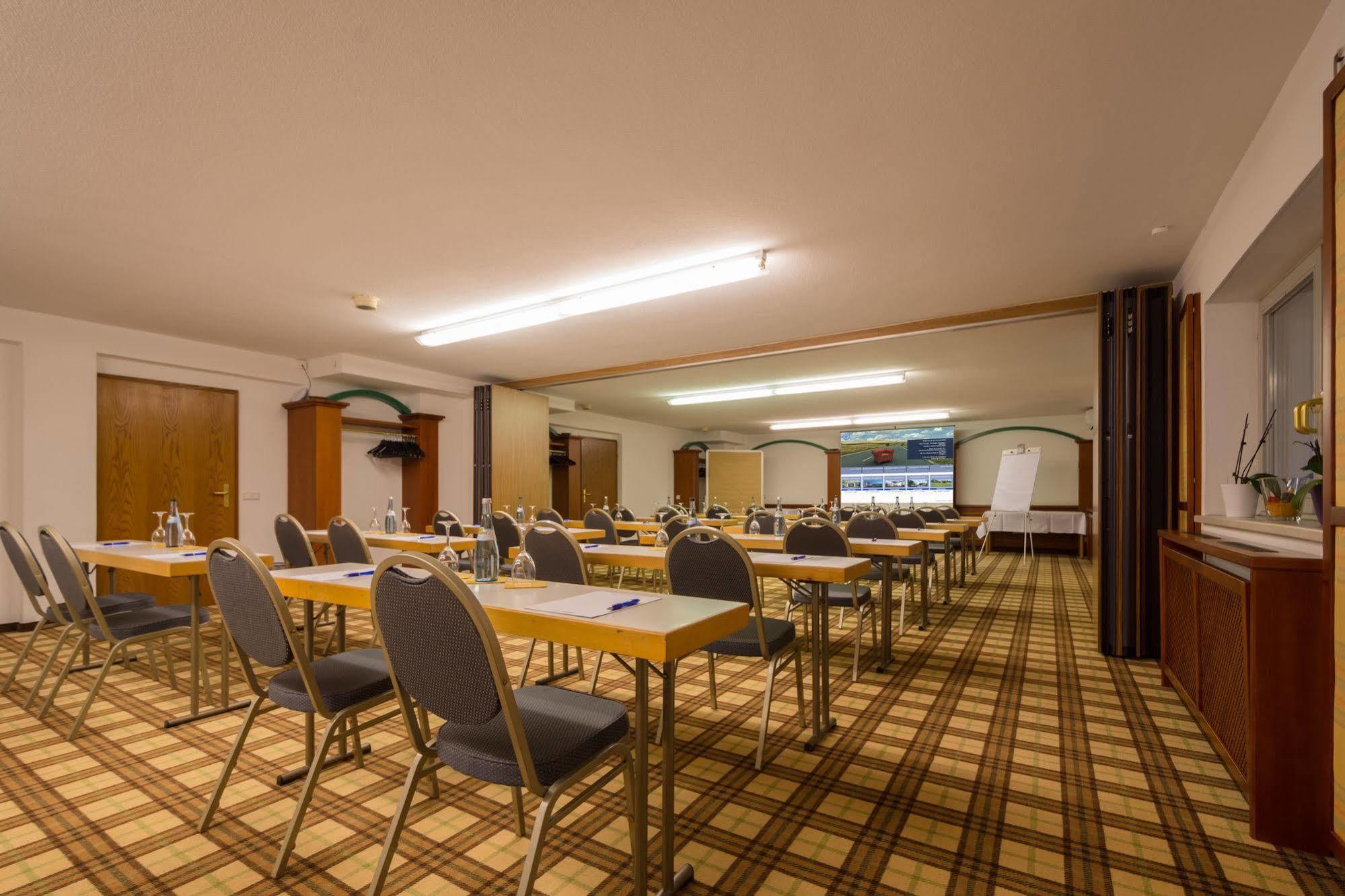 Hotel Fortuna Schwäbisch Gmünd Zewnętrze zdjęcie